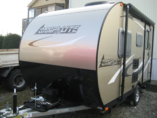 JAPAN CAMPING CAR SHOW 2013